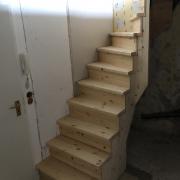 Viertelgewendelte Treppe (Kiefer) 