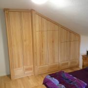 Einbauschrank aus Erle